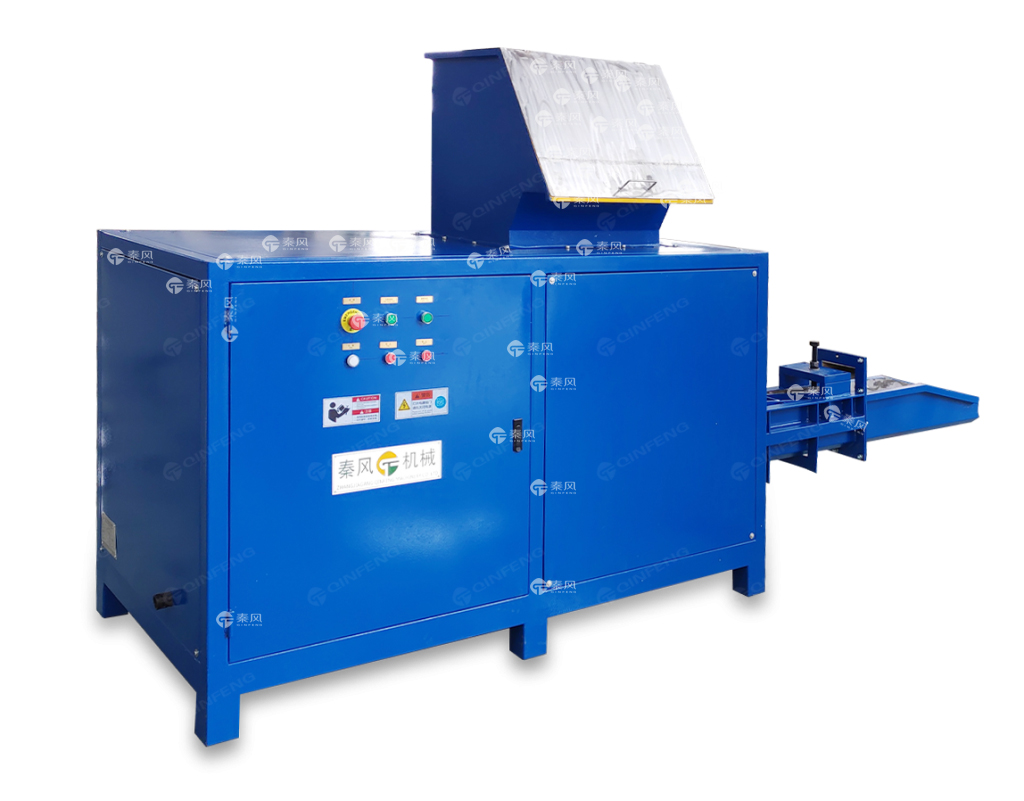 學(xué)校食堂EPS托盤對環(huán)境的影響-EPS泡沫塑料壓實(shí)機(jī)